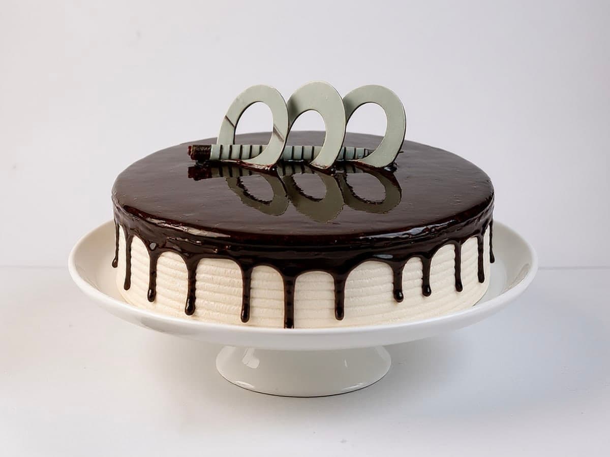 Anniversaries Cake 2
